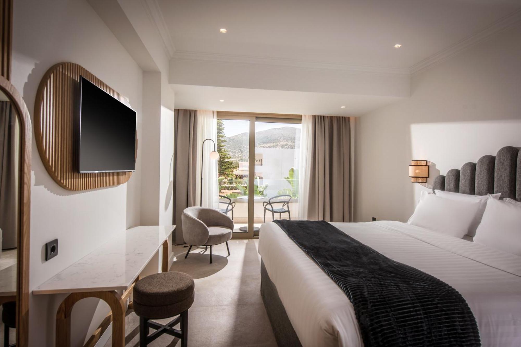 Apart Otel Drossia Palms And Nisos Malia